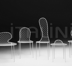 Стул Family Chair Стул Family Chair фабрика Living Divani