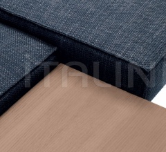 Журнальный столик Upland Журнальный столик Upland фабрика Living Divani