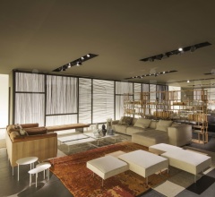 Журнальный столик Upland Журнальный столик Upland фабрика Living Divani