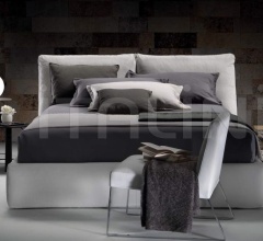 Итальянские Кровати - Кровать WALL Итальянские Кровати - Кровать WALL фабрика Valentini