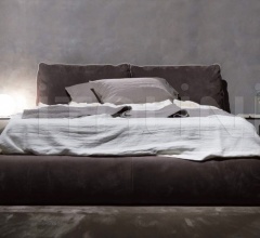 Итальянские Кровати - Кровать WALL Итальянские Кровати - Кровать WALL фабрика Valentini