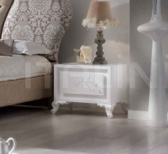 Тумбочка 92087 Тумбочка 92087 фабрика Modenese Gastone