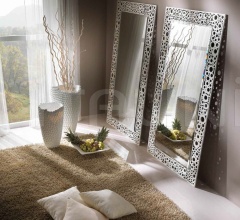 Настенное зеркало 96119 фабрика Modenese Gastone