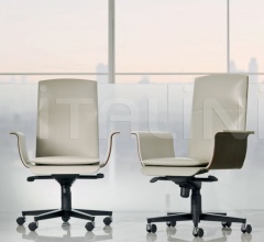 Кресло Wing фабрика I4 Mariani