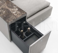 Модульный диван SERBELLONI Модульный диван SERBELLONI фабрика Vittoria Frigerio