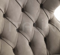 Кресло PIOLA CAPITONNE Кресло PIOLA CAPITONNE фабрика Vittoria Frigerio