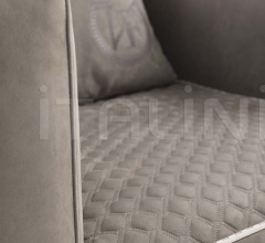 Кресло RICCI Кресло RICCI фабрика Vittoria Frigerio
