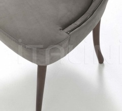 Стул ADDA CAPITONNE Стул ADDA CAPITONNE фабрика Vittoria Frigerio