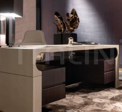 Ваза Ares фабрика Smania