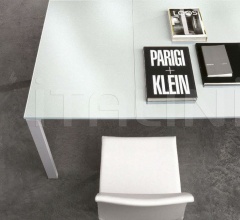 Итальянские Столовая - Стол обеденный Chat фабрика Bonaldo