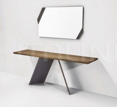 Итальянские Предметы интерьера - Настенное зеркало AX Mirror Итальянские Предметы интерьера - Настенное зеркало AX Mirror фабрика Bonaldo