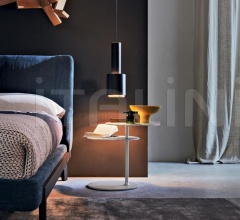 Столик VICINO TABLE фабрика Molteni & C