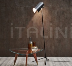 Столик D.552.2 фабрика Molteni & C