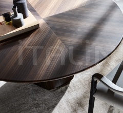 Стол обеденный Asterias фабрика Molteni & C