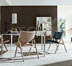 Стол обеденный LESSLESS фабрика Molteni & C