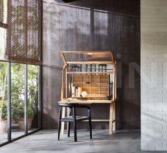 Стул MISS фабрика Molteni & C