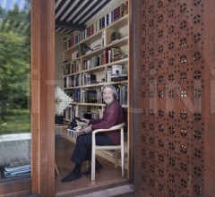 Стул MISS фабрика Molteni & C