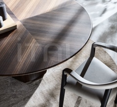 Стул MISS фабрика Molteni & C