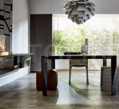 Стул GLOVE фабрика Molteni & C