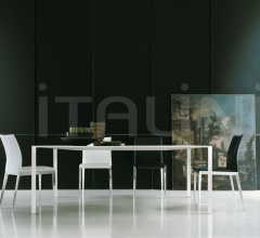 Стул DART фабрика Molteni & C