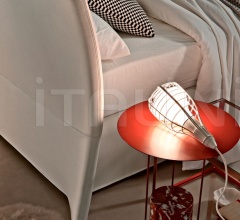 Кровать Glove фабрика Molteni & C