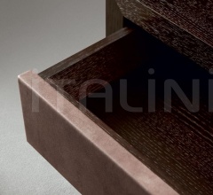 Итальянские Спальни - Тумбочка Rivoli Deluxe Итальянские Спальни - Тумбочка Rivoli Deluxe фабрика Oasis