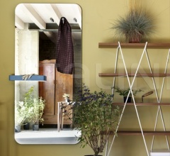 Настенное зеркало BENVENUTO Настенное зеркало BENVENUTO фабрика Miniforms