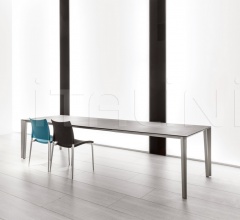 Стол обеденный Skin фабрика Desalto