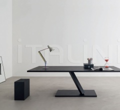 Стол обеденный Element фабрика Desalto