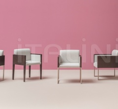 Кресло Box 741 фабрика Pedrali