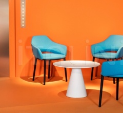 Столик Ikon 863 фабрика Pedrali