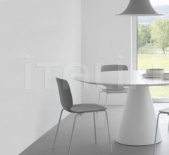 Стол обеденный Ikon 869 Стол обеденный Ikon 869 фабрика Pedrali