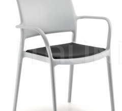 Стул с подлокотниками Ara 315 Стул с подлокотниками Ara 315 фабрика Pedrali