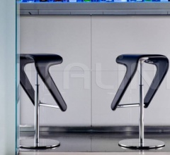 Итальянские Рестораны/Бары - Барный табурет Woody 497 Итальянские Рестораны/Бары - Барный табурет Woody 497 фабрика Pedrali