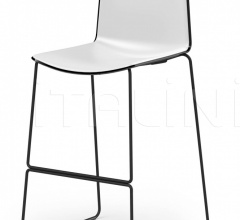 Итальянские Рестораны/Бары - Барный стул Tweet 899 Итальянские Рестораны/Бары - Барный стул Tweet 899 фабрика Pedrali