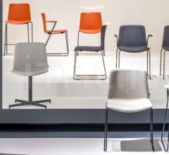 Итальянские Рестораны/Бары - Барный стул Tweet 899/2 Итальянские Рестораны/Бары - Барный стул Tweet 899/2 фабрика Pedrali