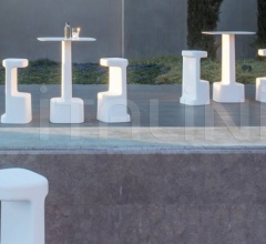 Итальянские Рестораны/Бары - Барный стол Serif 861 Итальянские Рестораны/Бары - Барный стол Serif 861 фабрика Pedrali