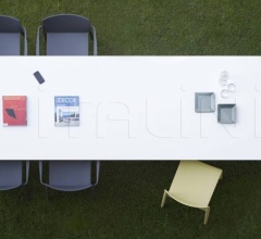 Стул с подлокотниками Volt 674 Стул с подлокотниками Volt 674 фабрика Pedrali