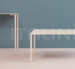 Стол Togo TG_H110 Стол Togo TG_H110 фабрика Pedrali