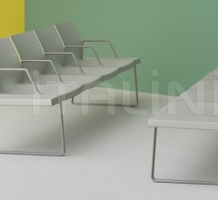 Скамья Plural P02013 Скамья Plural P02013 фабрика Pedrali