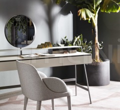 Стул с подлокотниками Jackie Стул с подлокотниками Jackie фабрика Gallotti&Radice