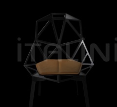 Стул с подлокотниками Chair_One фабрика Magis