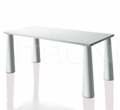 Стол обеденный Flare Стол обеденный Flare фабрика Magis