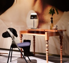 Итальянские Настольные светильники - Настольная лампа Valentine Table Итальянские Настольные светильники - Настольная лампа Valentine Table фабрика Moooi