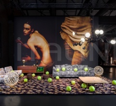 Итальянские Настольные светильники - Настольная лампа Valentine Table Итальянские Настольные светильники - Настольная лампа Valentine Table фабрика Moooi