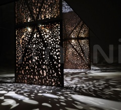 Стол обеденный Riddled table фабрика Horm