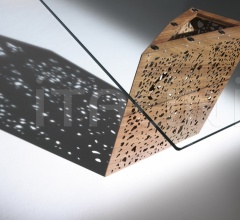 Стол обеденный Riddled table фабрика Horm