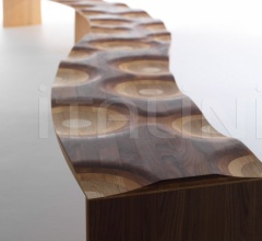 Скамья Ripples “Like a River” Скамья Ripples “Like a River” фабрика Horm