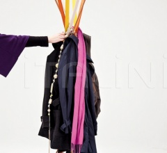 Итальянские Вешалки - Вешалка Twist фабрика Horm