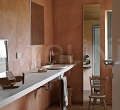 Настенное зеркало Ute MinimalL & Millerighe Настенное зеркало Ute MinimalL & Millerighe фабрика Horm